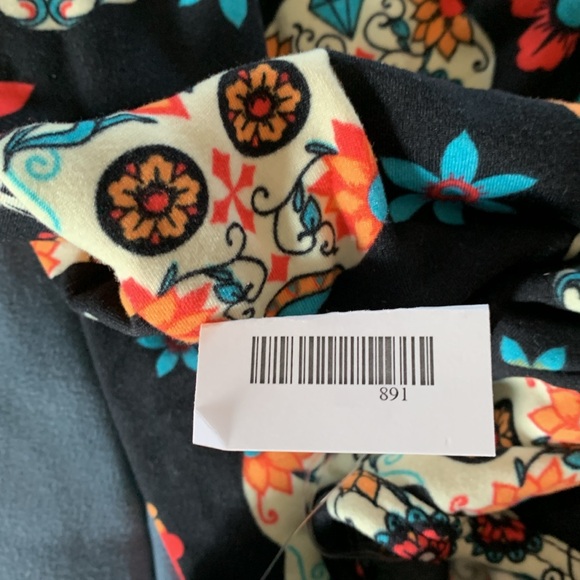 New Shosho colorful Day of The Dead Onesie with matching headband . Size M - Picture 6 of 6